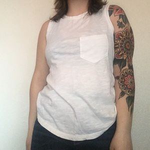 White pocket Tank